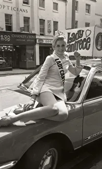 Lady Cantrece 1970 Most beautiful legs in England Competition Winner 1970 Cantrece