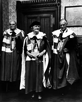 Parliament Prints: Lady Churchill was introduced to the House of Lords as Baroness Spencer-Churchill of