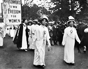 Rights Prints: Lady Pethick-Lawrence (right) and Mrs Emmeline Pankhurst lead a Suffragette demonstration