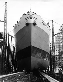 00094 Prints: Launch of the 10, 900-ton ship Geddington Court from Short Brothers shipyard on the River