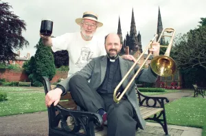 01053 Prints: The launch of the Lichfield Ale and Jazz Festival by the Dean of Lichfield they Very Rev