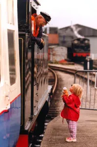Laura Milson, 3, of Whitley Bay, thanks the engine driver
