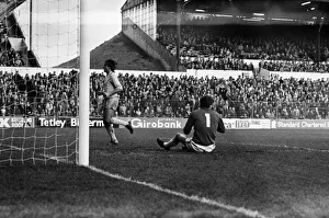 Leeds United 1 v. Coventry 1. F. A Cup. January 1981 MF01-02-015