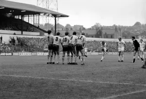 Leeds United 1 v. Sunderland 0. Division 1 Football. October 1981 MF04-06-041