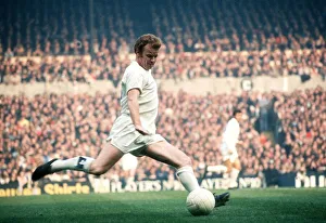 00239 Prints: Leeds United captain Billy Bremner in action Circa 1974