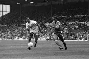 01162 Prints: Leeds United v Liverpool. Final score 5-4 to Liverpool, League Division One, Elland Road