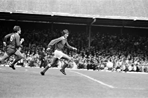 00527 Prints: Leicester City 1-0 Liverpool, Charity Shield football match at Filbert Street