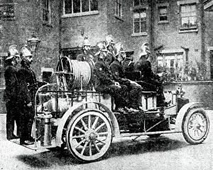 Leicesters 24 horse power Wolseley motor fire engine
