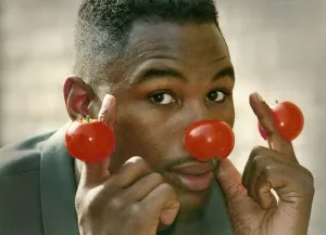 00030 Prints: Lennox Lewis nose he won t fool Tony Tucker Comic Relief. Charity. Comedy