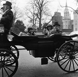 01034 Prints: Leo Abse MP, his wife Marjorie, son Tobias and daughter Bathsheba arrive in an open horse