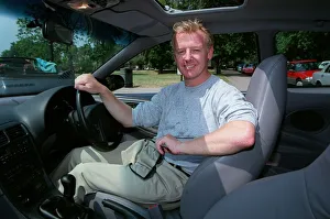 Les Dennis Comedian / TV Presenter December 97 Sitting in the driving seat of the new
