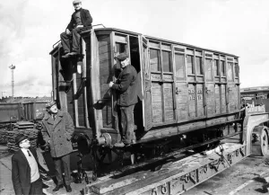 Carriage Prints: Les Hartley, Colin Stephenson, Eddie Hall an brother Ted Hall