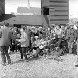 Les Hobeaux Skiffle group seen here performing on the sea front a Hastings. May 1957