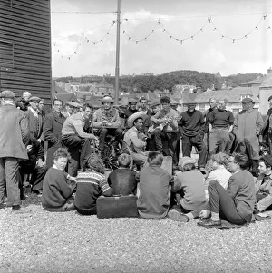 Les Hobeaux Skiffle group seen here performing on the sea front a Hastings. May 1957