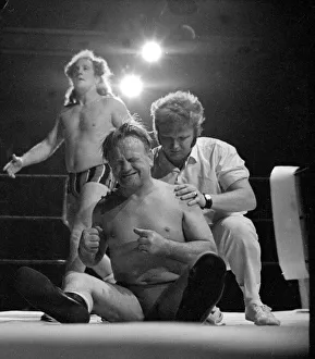 Les Kellett seen here during a bout against Jackie Pallo at the Elstree Civic Hall