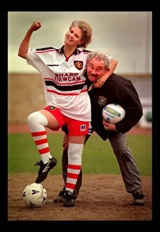 Images Dated 22nd March 1998: Lesley Fitzsimons actress with Jim Leishman March 1998 PIC BY CHRIS WATT