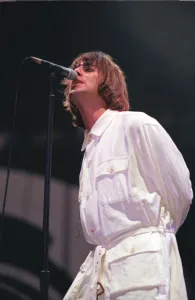 LIAM GALLAGHER - SINGER WITH POP GROUP OASIS PERFORMING AT KNEBWORTH