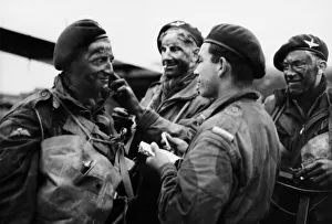 01207 Prints: Liberation of Europe, Airborne troops who made the first landings