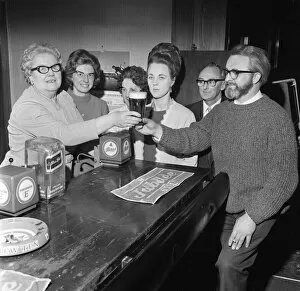 Images Dated 1st January 1973: Life Long Barmaid Retires, Middlesbrough, 1973
