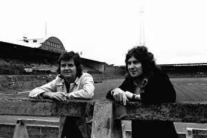 Images Dated 1st January 1972: The Likely Lad is back in Toon - no not Rodney Bewes, its the guy on the right