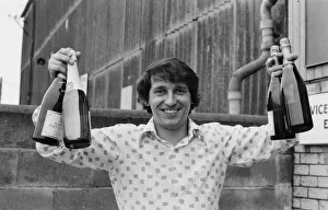 Drinks Prints: Lincoln Manager Graham Taylor celebrates after Lincoln City win over Doncaster Rovers