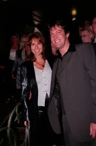 00138 Prints: Linda Lusardi Model / Actress October 98 Arriving at the Savoy Theatre for the London