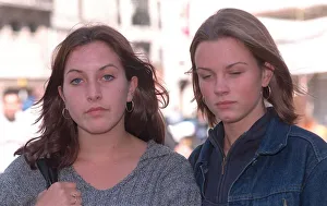 Respect Prints: LINDSEY REAY & CARLEE HOOKER WHO SIGNED BOOKS OF CONDOLENCE IN MEMORY OF DIANA