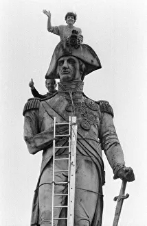 Lisa Dosell helps her father Reg Dosell May 1984 clean up Nelsons Column