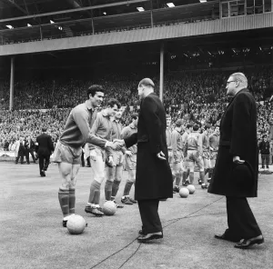 00490 Prints: Liverpool 2 v Leeds United 1, FA Cup Final at Wembley Stadium
