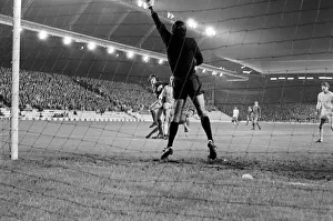 Liverpool (2) v. Servette (0). European Cup Winners Cup. September 1971 71-12067-021
