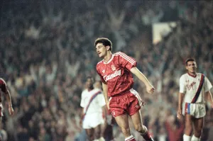 01397 Prints: Liverpool 9-0 Crystal Palace, Division One match held at Anfield, Liverpool