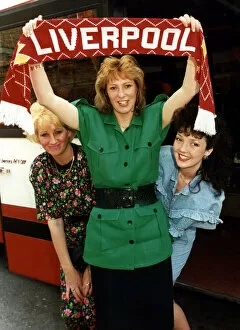Images Dated 20th May 1989: Liverpool FC players wives, l-r Marina Dalglish, Joan Aldridge and Elaine Whelan