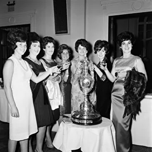 Wags Prints: Liverpool FC toast and celebration dinner to celebrate their League Championship title