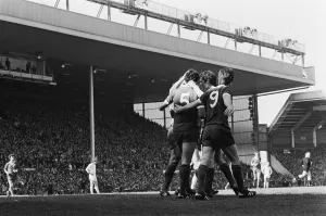 01098 Prints: Liverpool Football team celebrate winning the League title after defeating Aston Villa