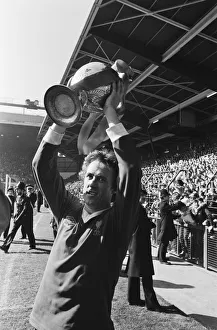 01098 Prints: Liverpool Football team celebrate winning the League title after defeating Aston Villa