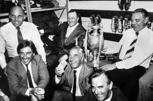Management Prints: Liverpool manager Bob Paisley in the boot room with his staff left to right