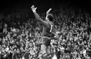 Liverpool v. Chelsea. May 1985 MF21-04-070 The final score was a four three