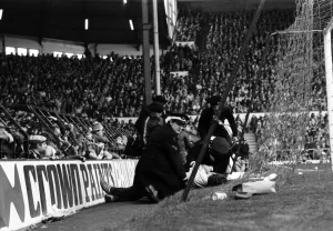 Liverpool v. Everton. October 1984 MF18-04-100 The final score was a one nil