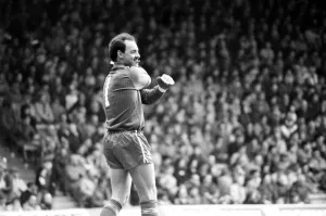 00231 Prints: Liverpool v. Newcastle. April 1985 MF21-02-020 The final score was a Three one