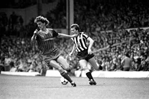 Images Dated 20th April 1985: Liverpool v. Newcastle. April 1985 MF21-02-025 The final score was a Three one