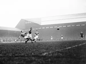 Liverpool versus Barnsley 10 / 12 / 55 1955 Ronnie Moran of Liverpool