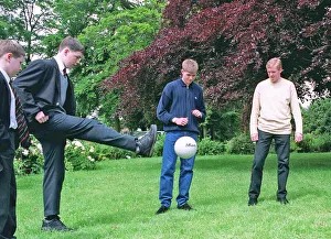 Xpsalesxclude Prints: Liverpool youngster Steven Gerrard visits his old school Cardinal Heenan in West Derby