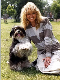 Liza Goddard actress with mongrel dog Pippin who starred in Woof childrens programme