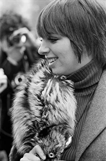 01127 Prints: Liza Minnelli, actor and singer, pictured at The Dorchester Hotel in London