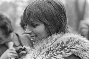 01127 Prints: Liza Minnelli, actor and singer, pictured at The Dorchester Hotel in London