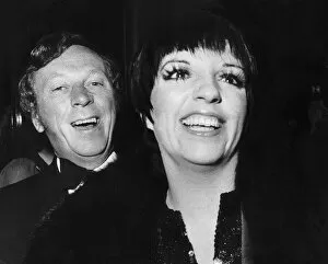 Images Dated 2nd October 1974: Liza Minnelli October 1974 with husband Jack Haley Junior as they attend a Thats