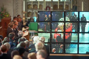 01109 Prints: Llandaff Cathedral, Princess Diana service and memorial. 6th September 1997