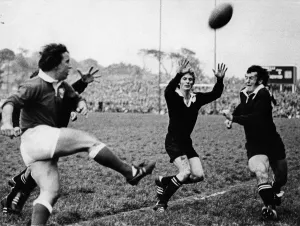 Rugby Prints: Llanelli RFC v New Zealand. Part of New Zealands 1972-73 tour of the Northern