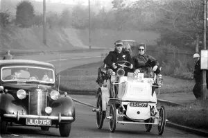 00151 Prints: London to Brighton Vintage Car Run November 1960 A©Mirrorpix