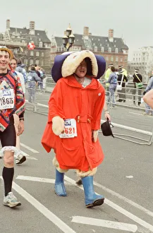 The London Marathon - 1991 Runners in fancy dress run over Westminster Bridge